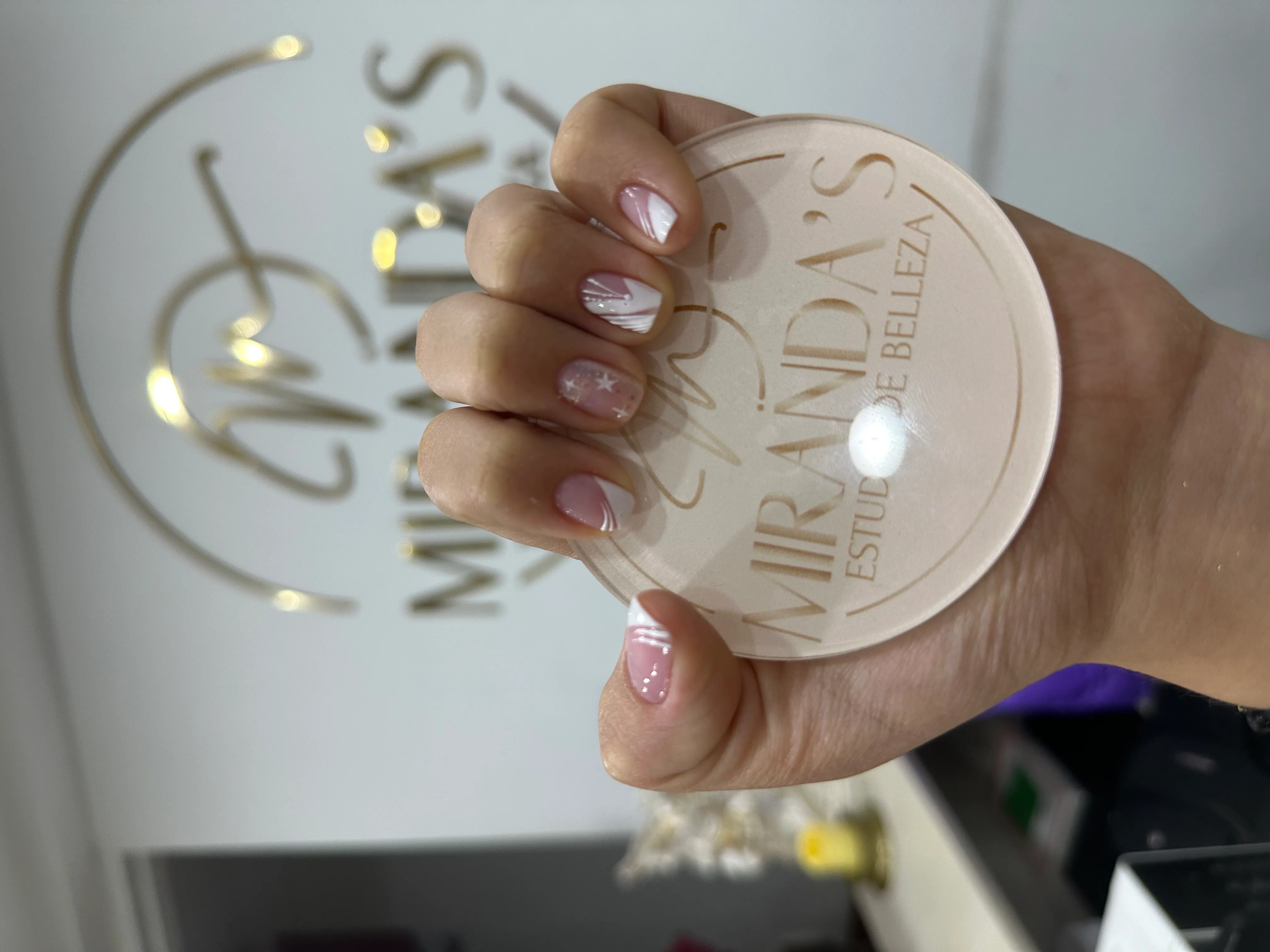 Manicure Tradicional - Imagen 1