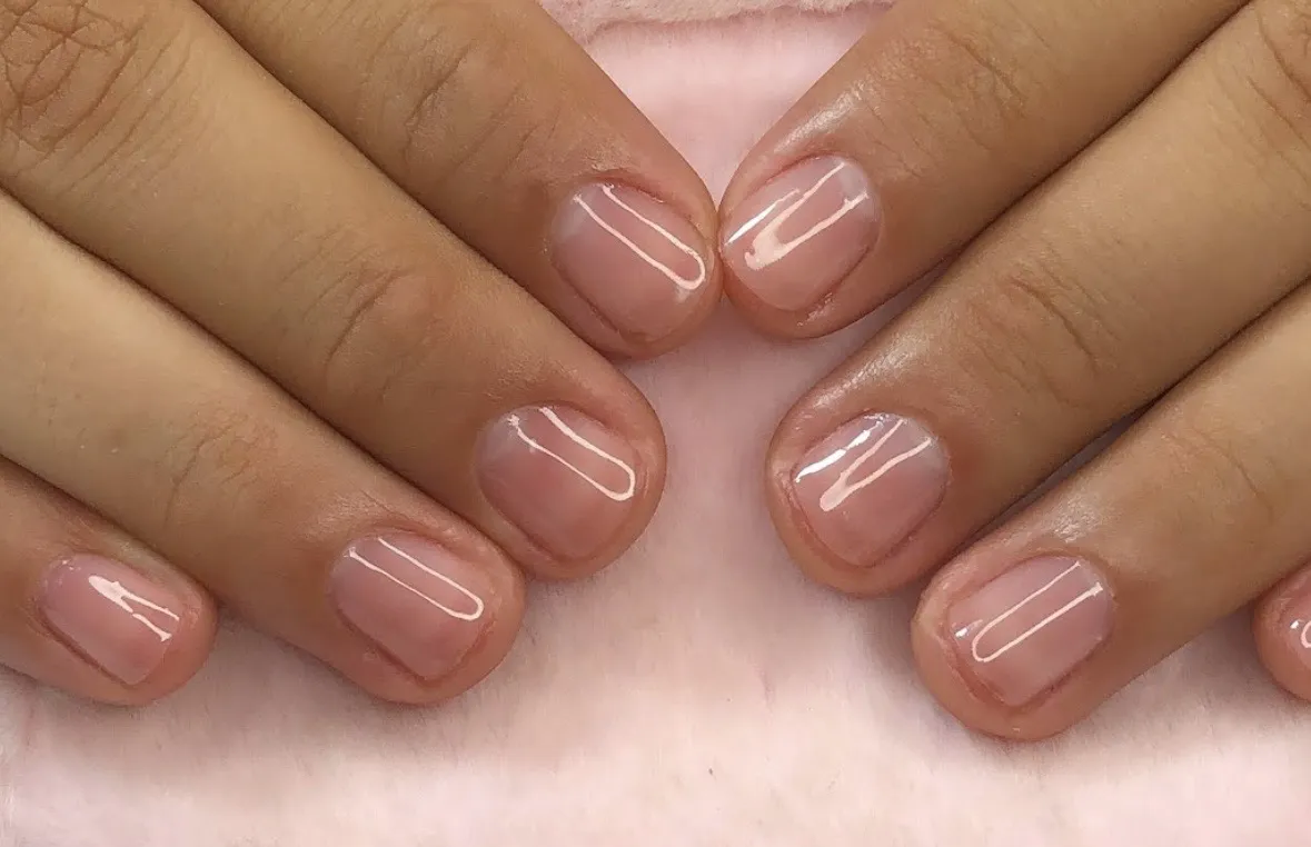 Corte+ Barba+ Cejas+ Manicure tradicional