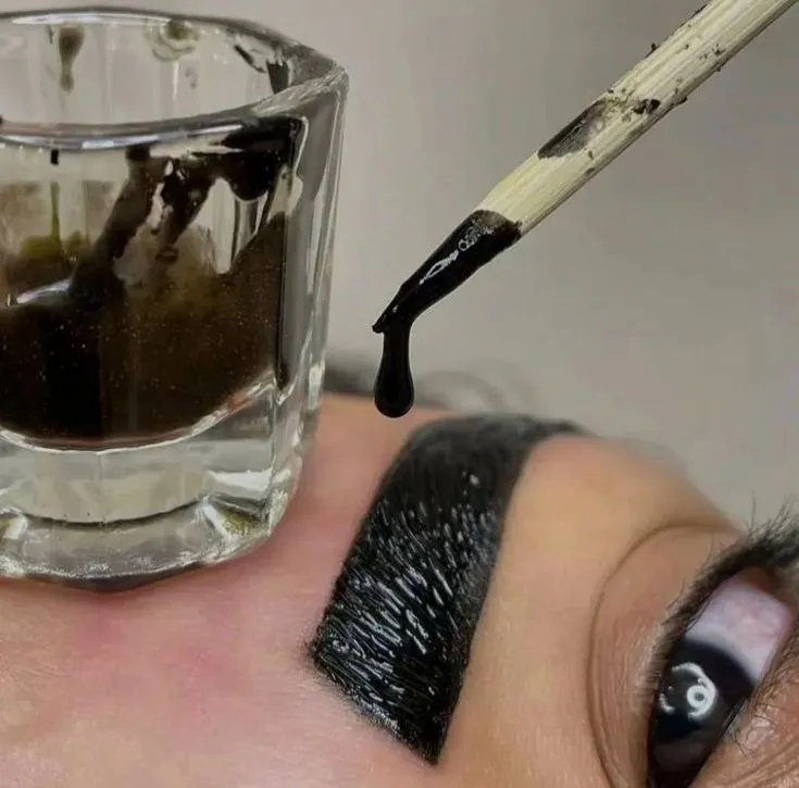 Cejas en Henna 