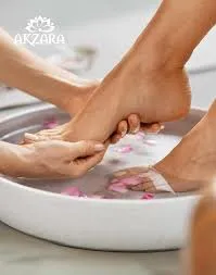 Pedi Naelora Spa (sales | exfoliación | Jelly) + gel liso hasta 2 tonos - 1