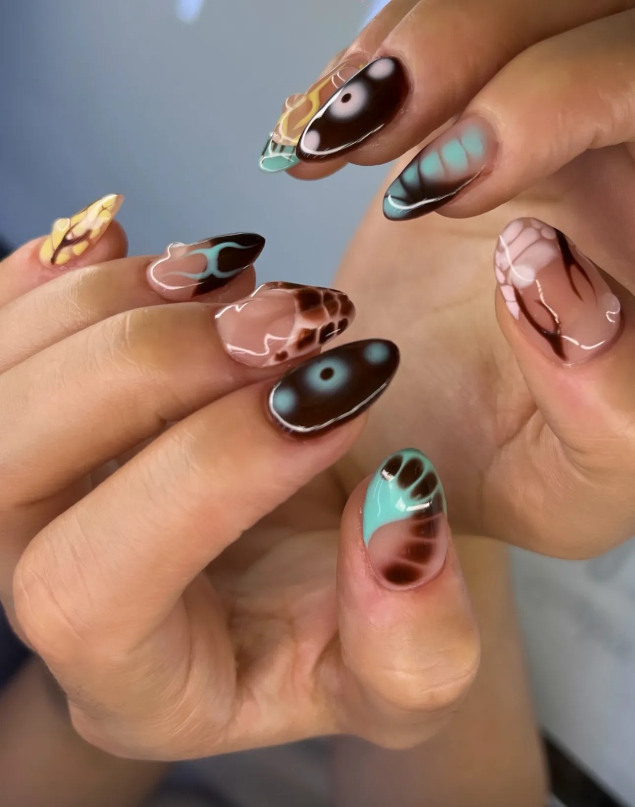 Acrílico con Diseño Elaborado - Imagen 1