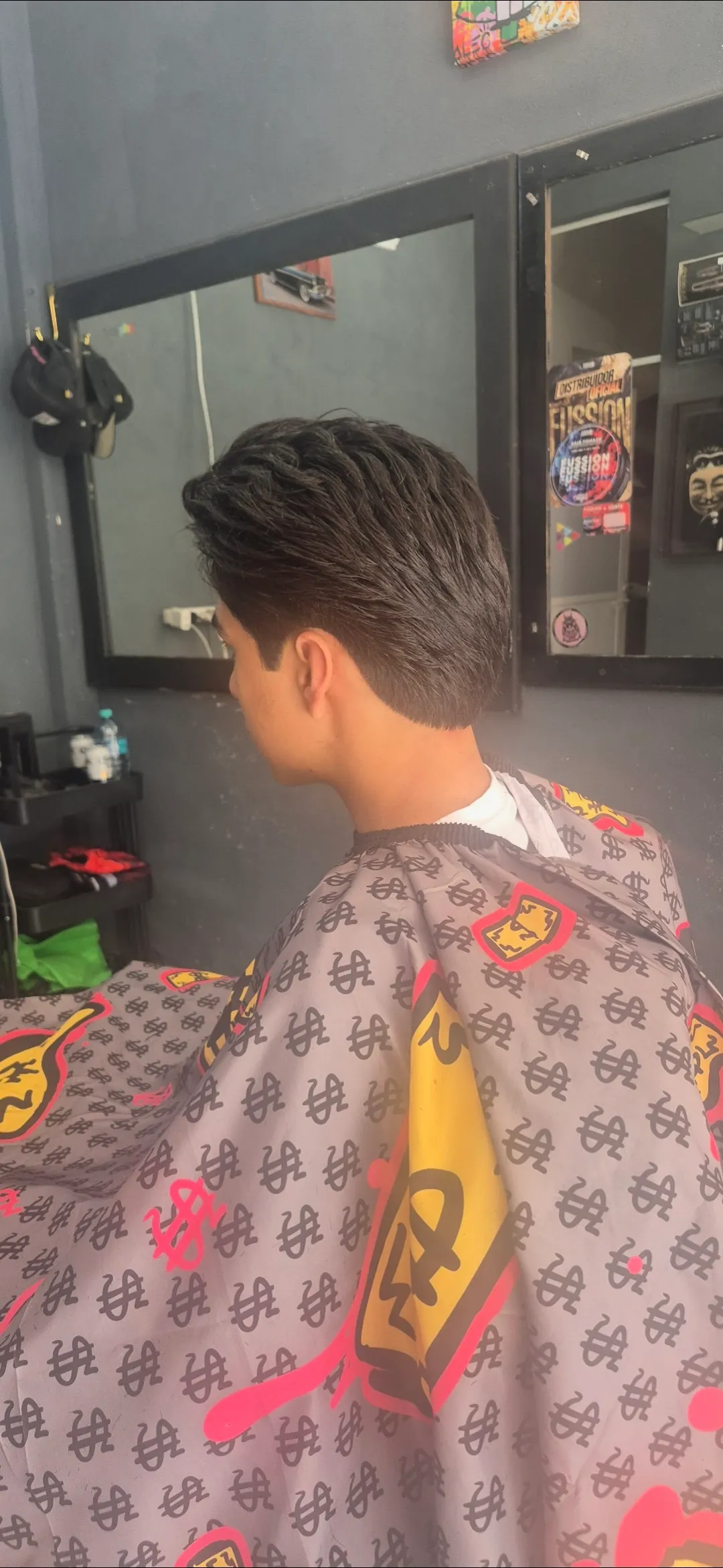 corte clásico aa tijera - Imagen 1