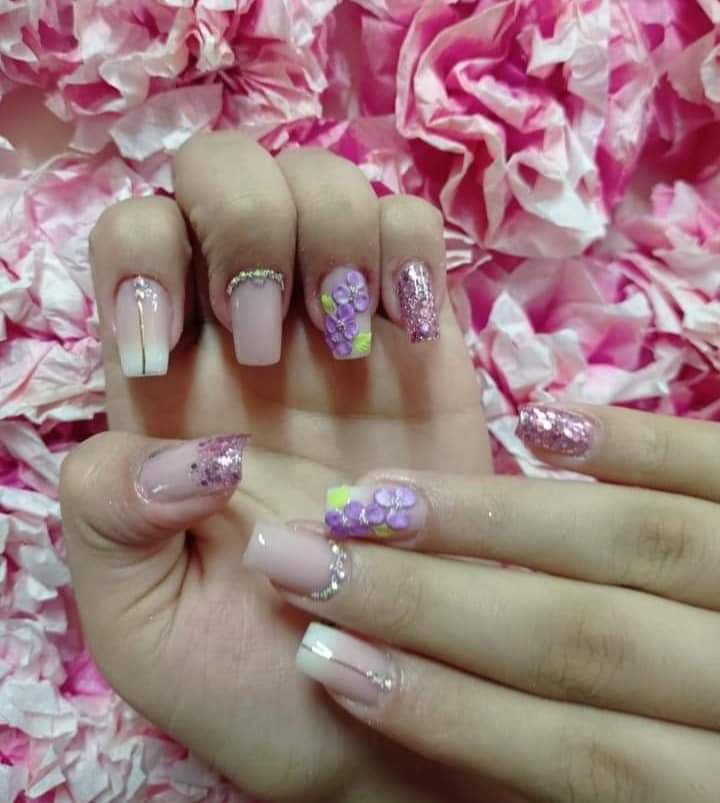 uñas acrilicas con tips - Imagen 1