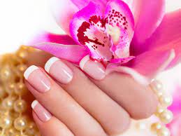 MANICURA TRADICIONAL