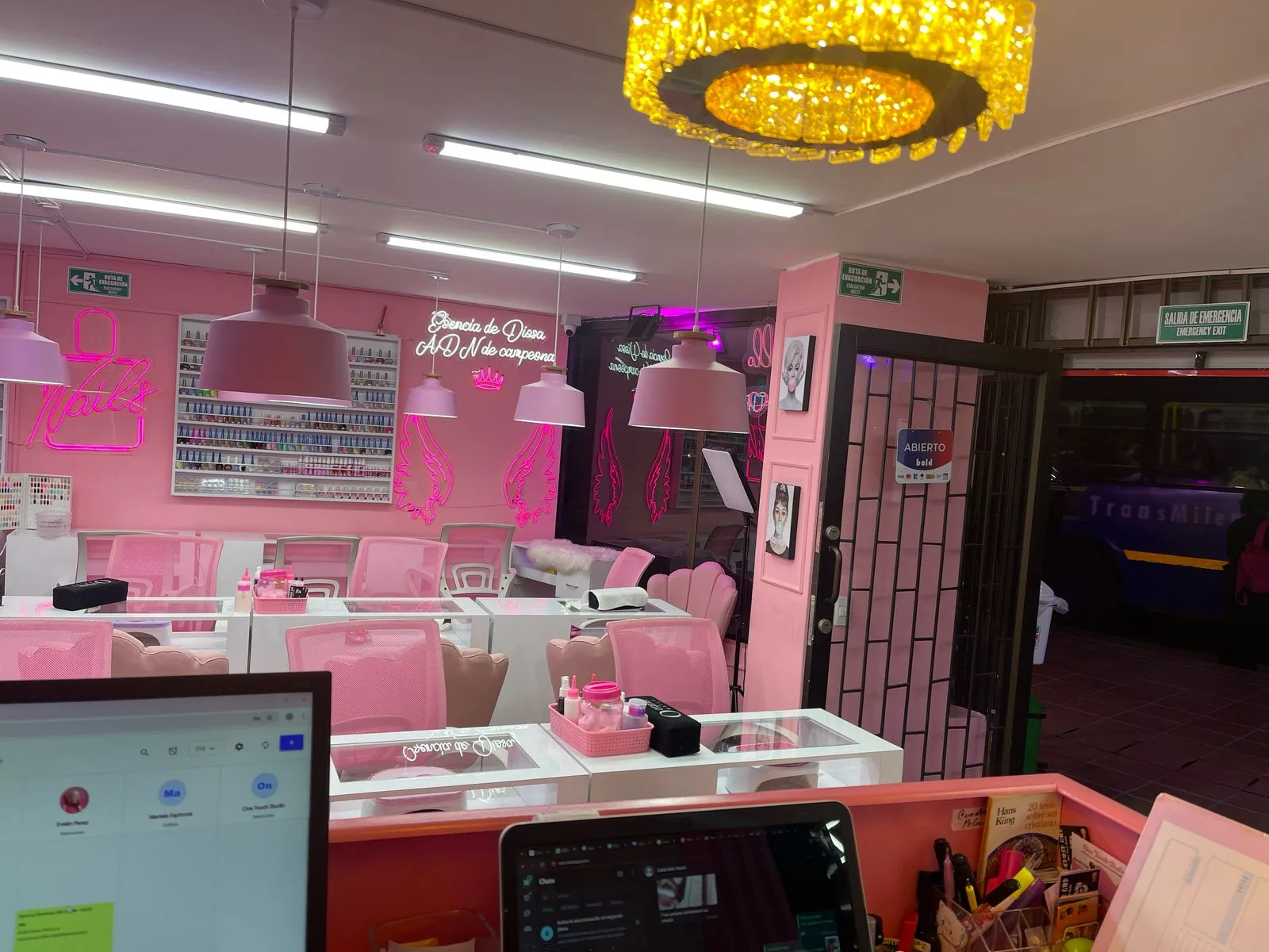 SedeONE TOUCH STUDIO CEDRITOS