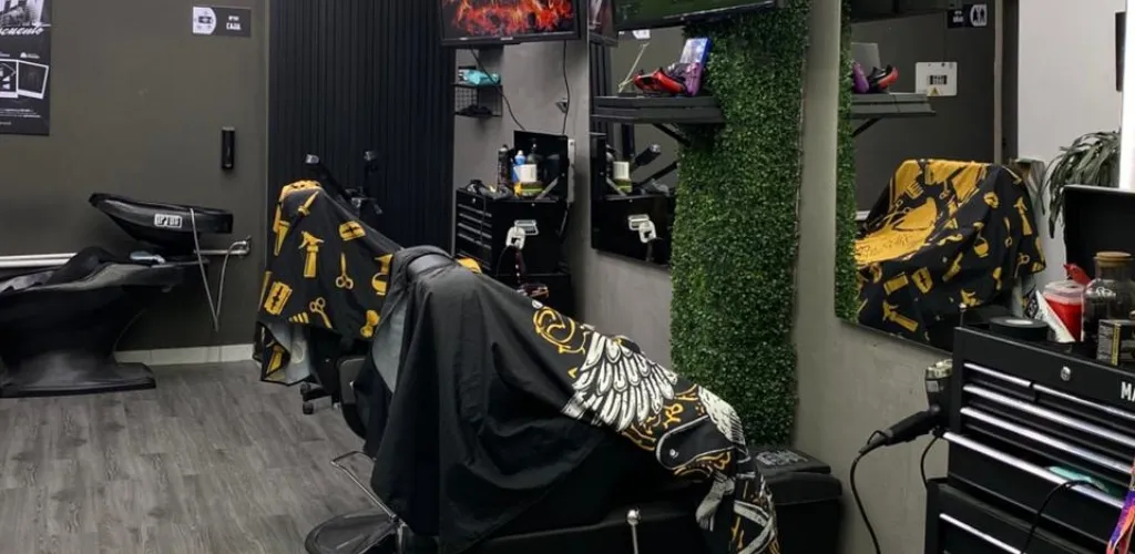 Optus Barber