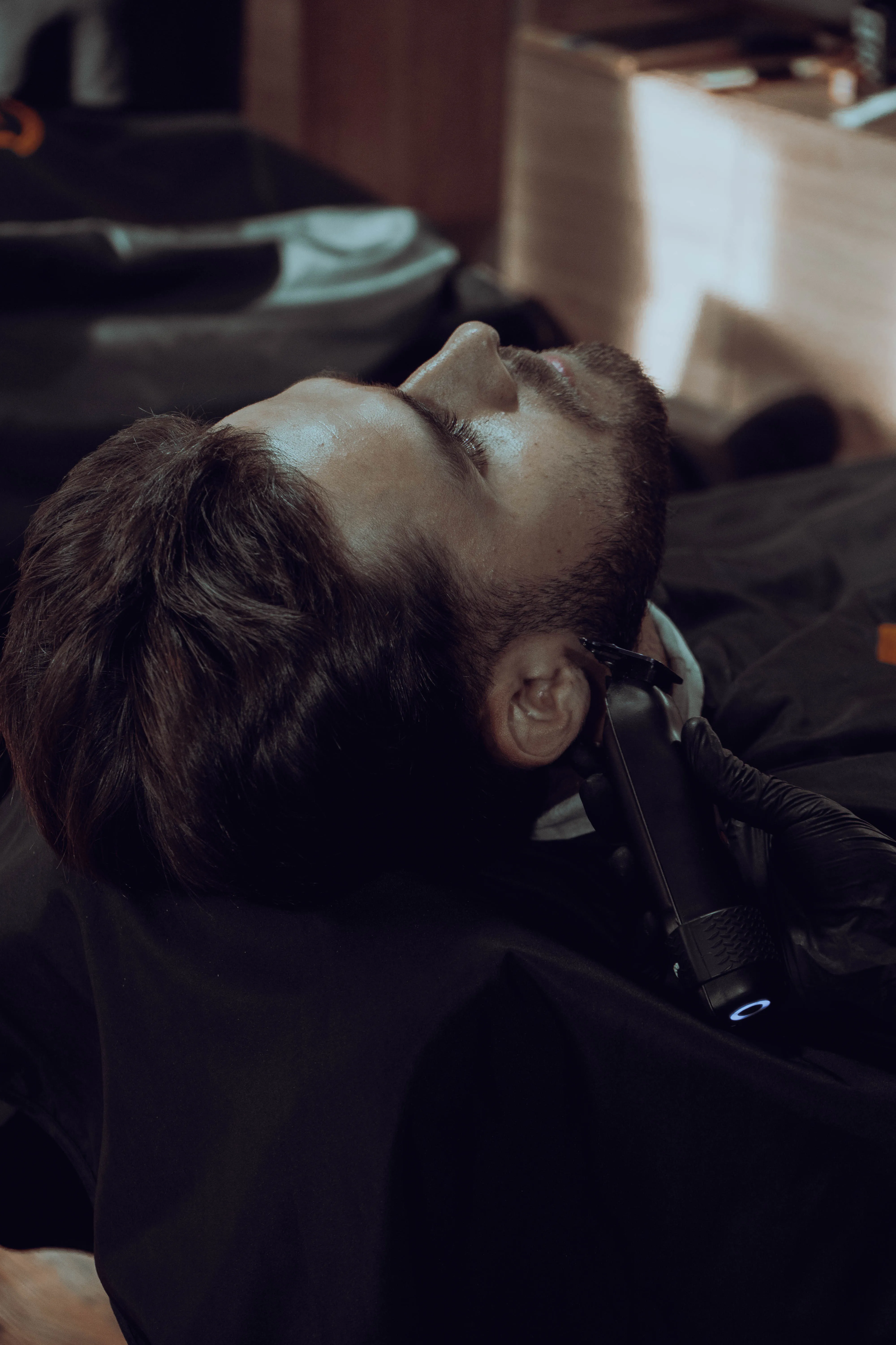 EXPERIENCIA PREMIUM CORTE Y BARBA