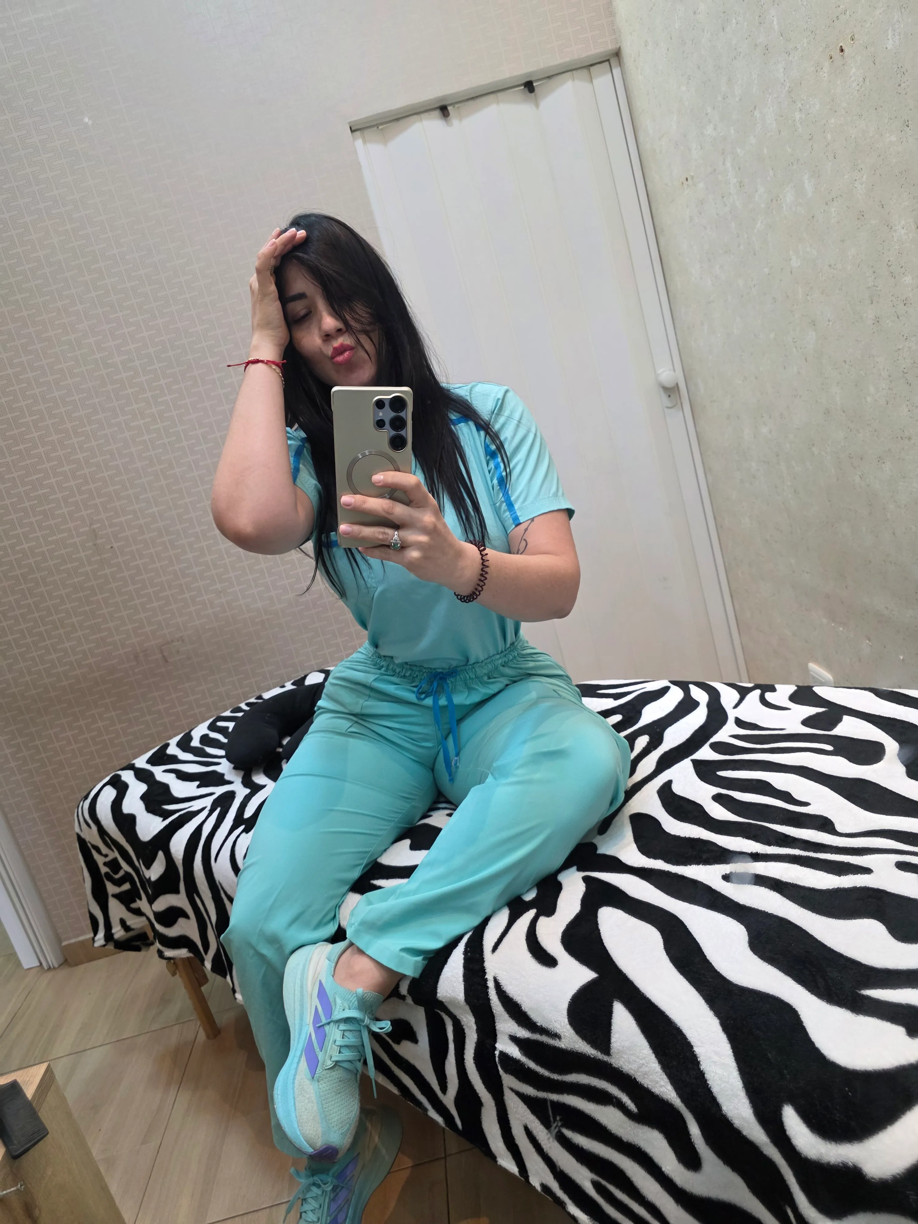 KELLY MARIA VEGA MOLINA