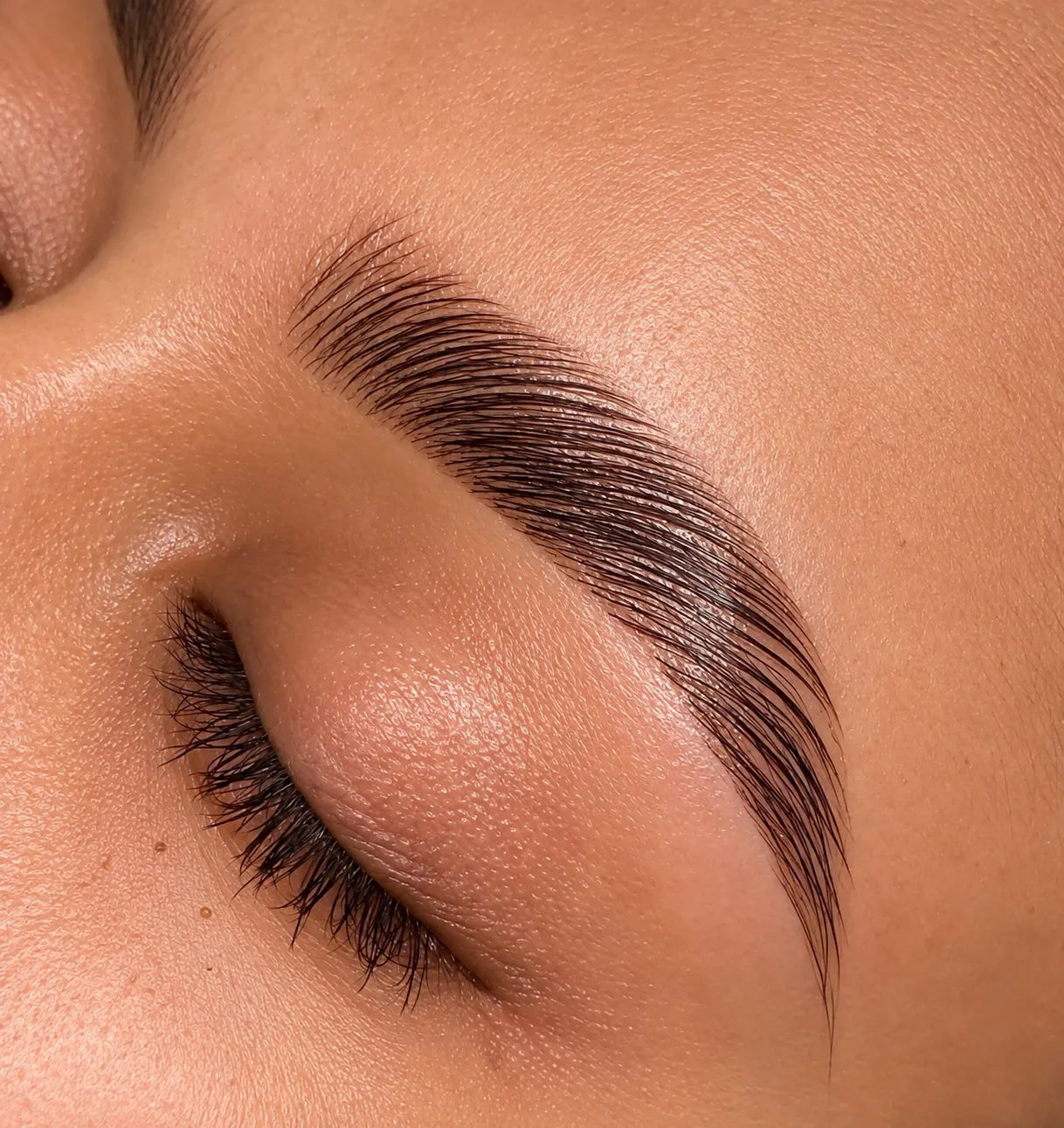 Laminado de cejas - 1