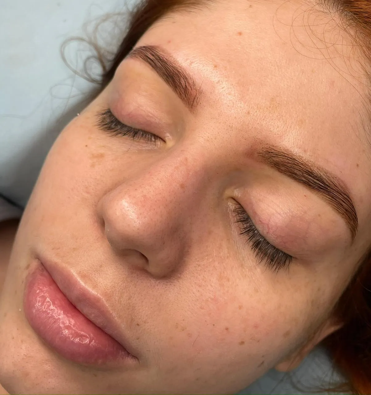 Mapping de cejas  con henna  - 2