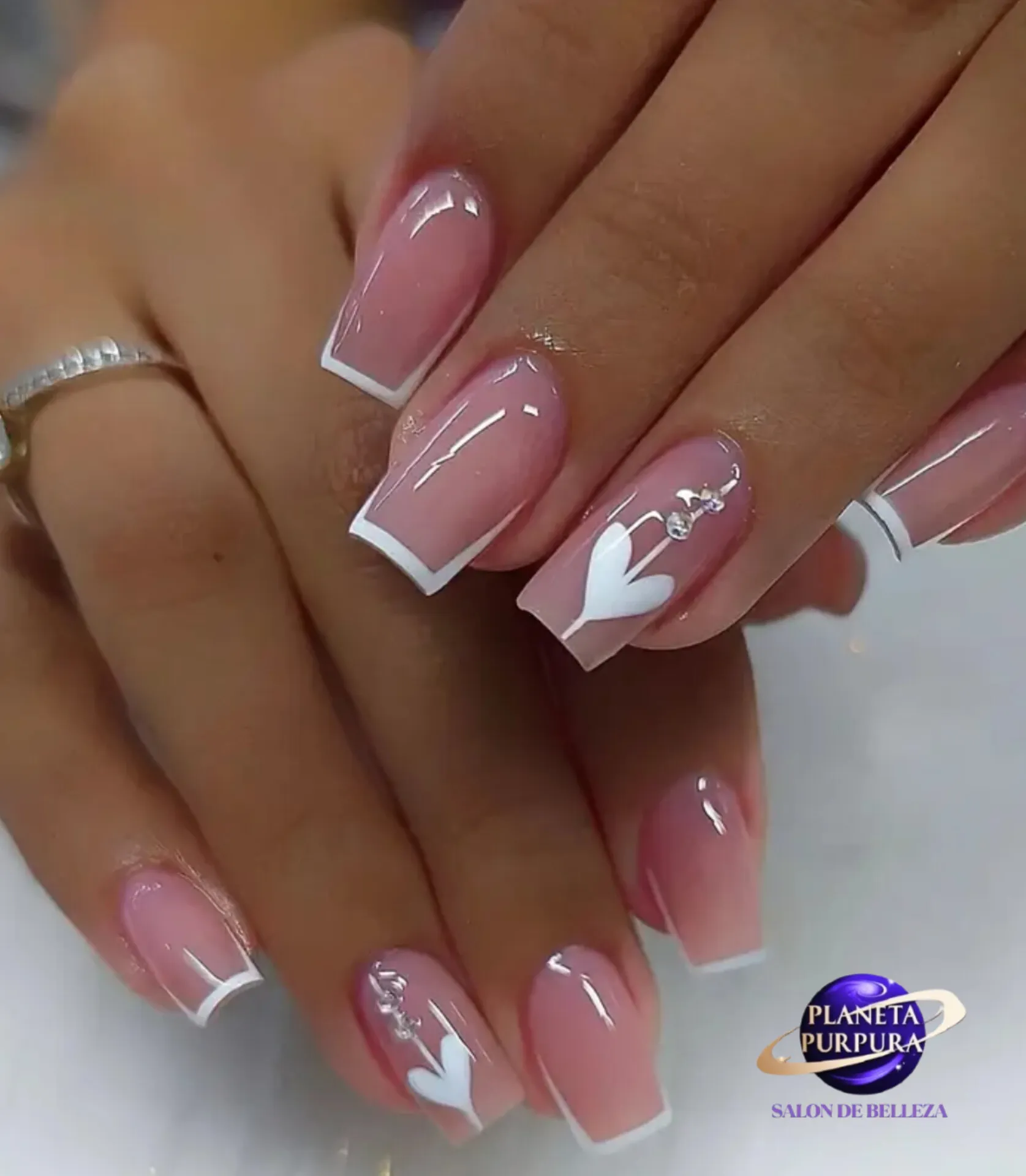 ESMALTADO SEMI - PERMANENTE.