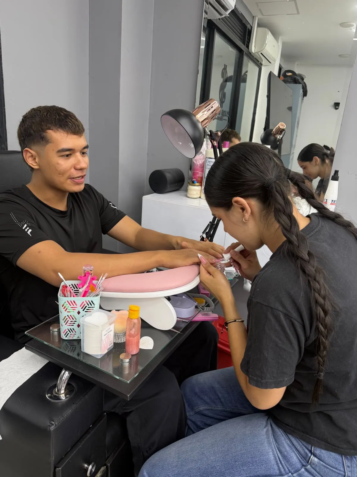 manicure O pedicure tradicional