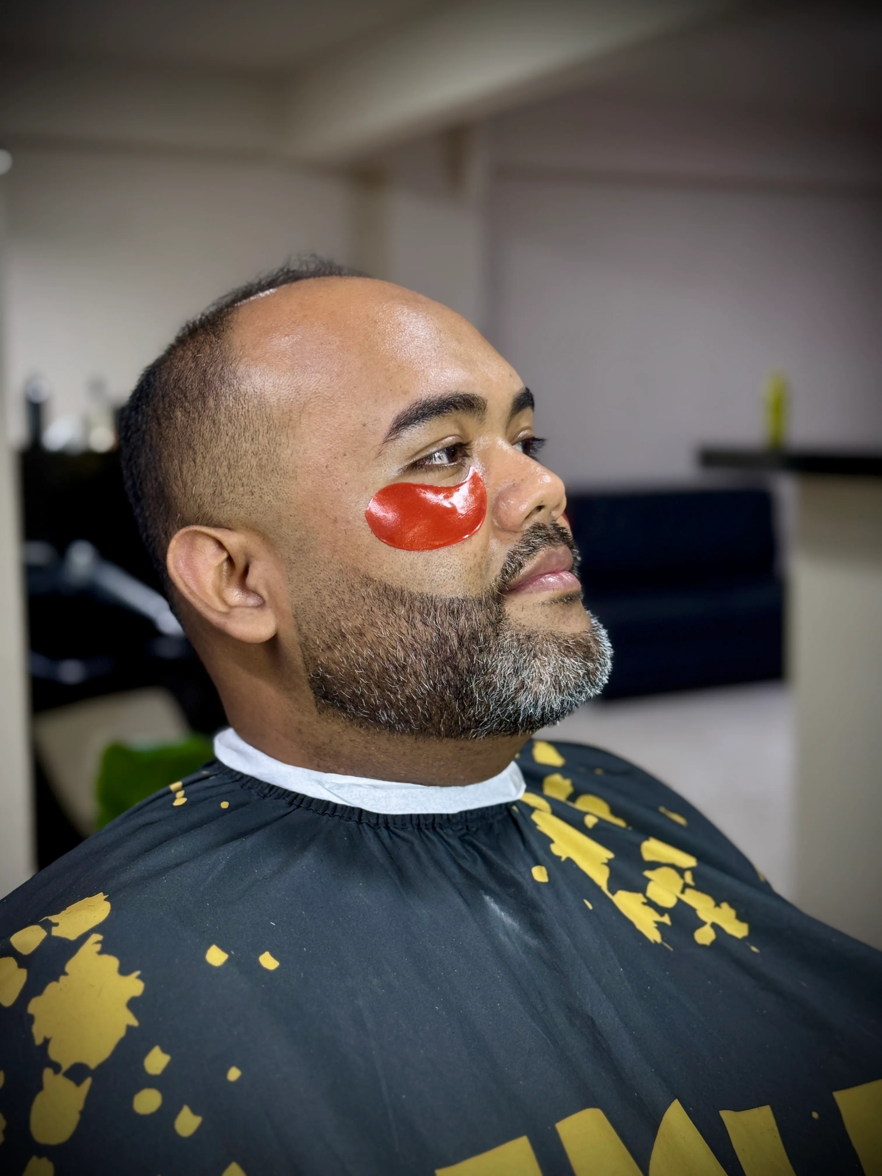 Arreglo y/o Marcación de Barba