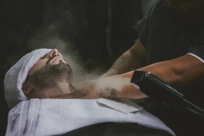 CORTE Y RITUAL DE BARBA - Imagen 1