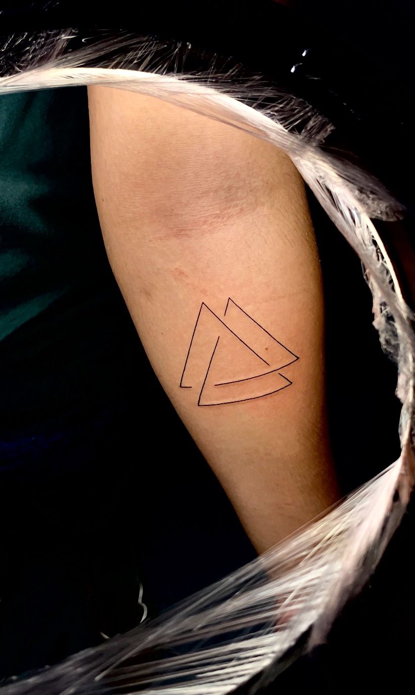 TATTOO - LINEAS