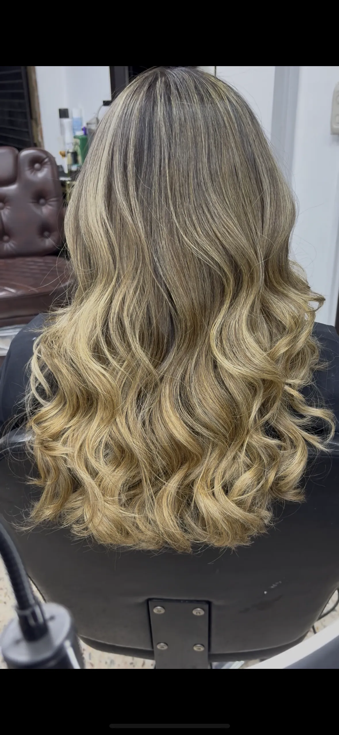Diseño de color BALAYAGE +Baby Lights +Base