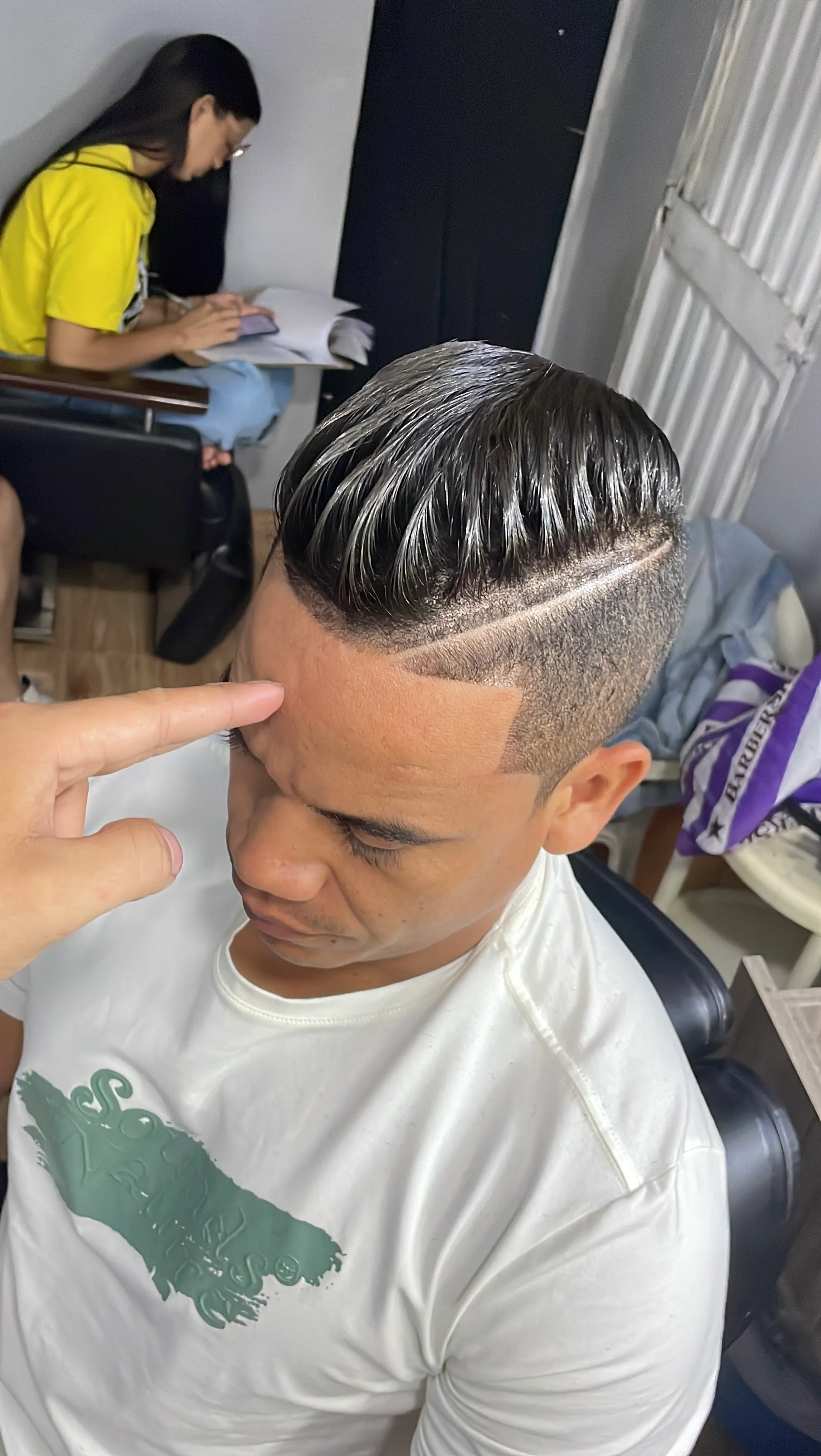 corte y keratina o aminoácidos