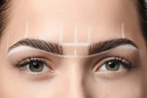Depilacion de cejas con cera+diseño