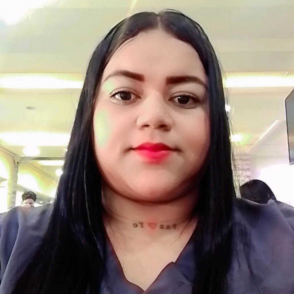 YULIANA TORRES ARRIETA