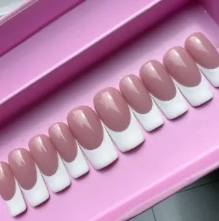 UÑA POSTIZAS_ MANICURA