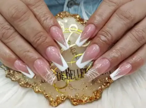 MANICURA