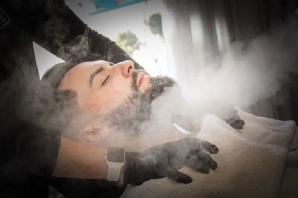 SERVICIO PREMIUM CORTE Y BARBA - 4