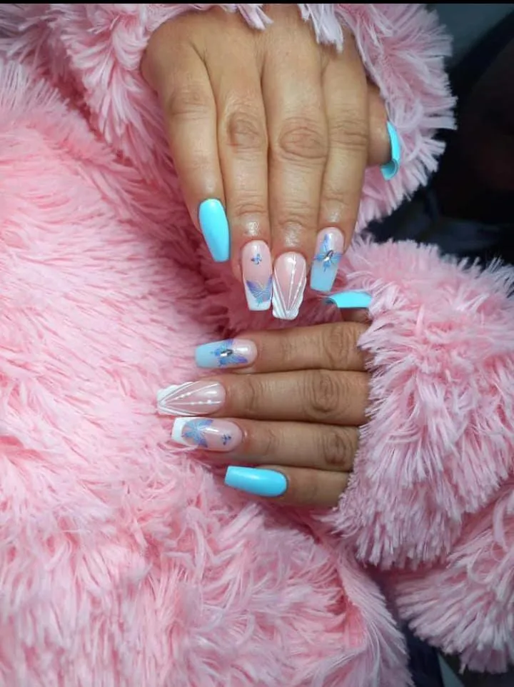 ESMALTADO SEMIPERMANENTE - 1