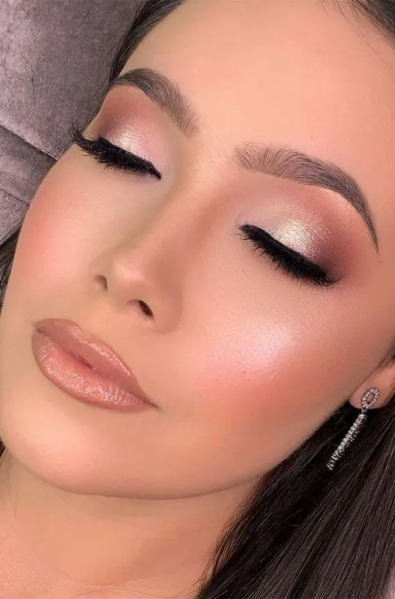 MAQUILLAJE SOCIAL Y EVENTOS