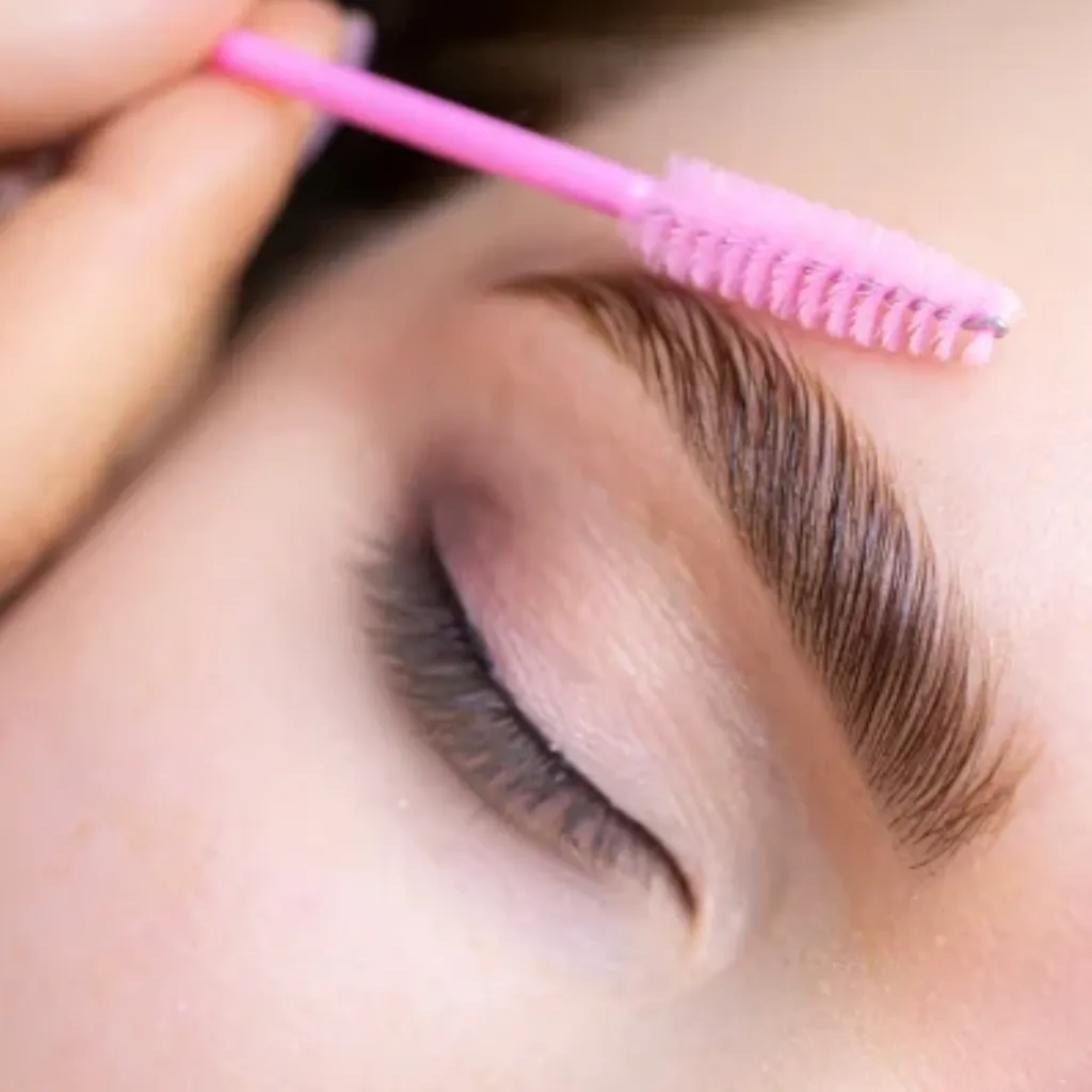 CEJAS/ Laminado de Cejas + Perfilado 