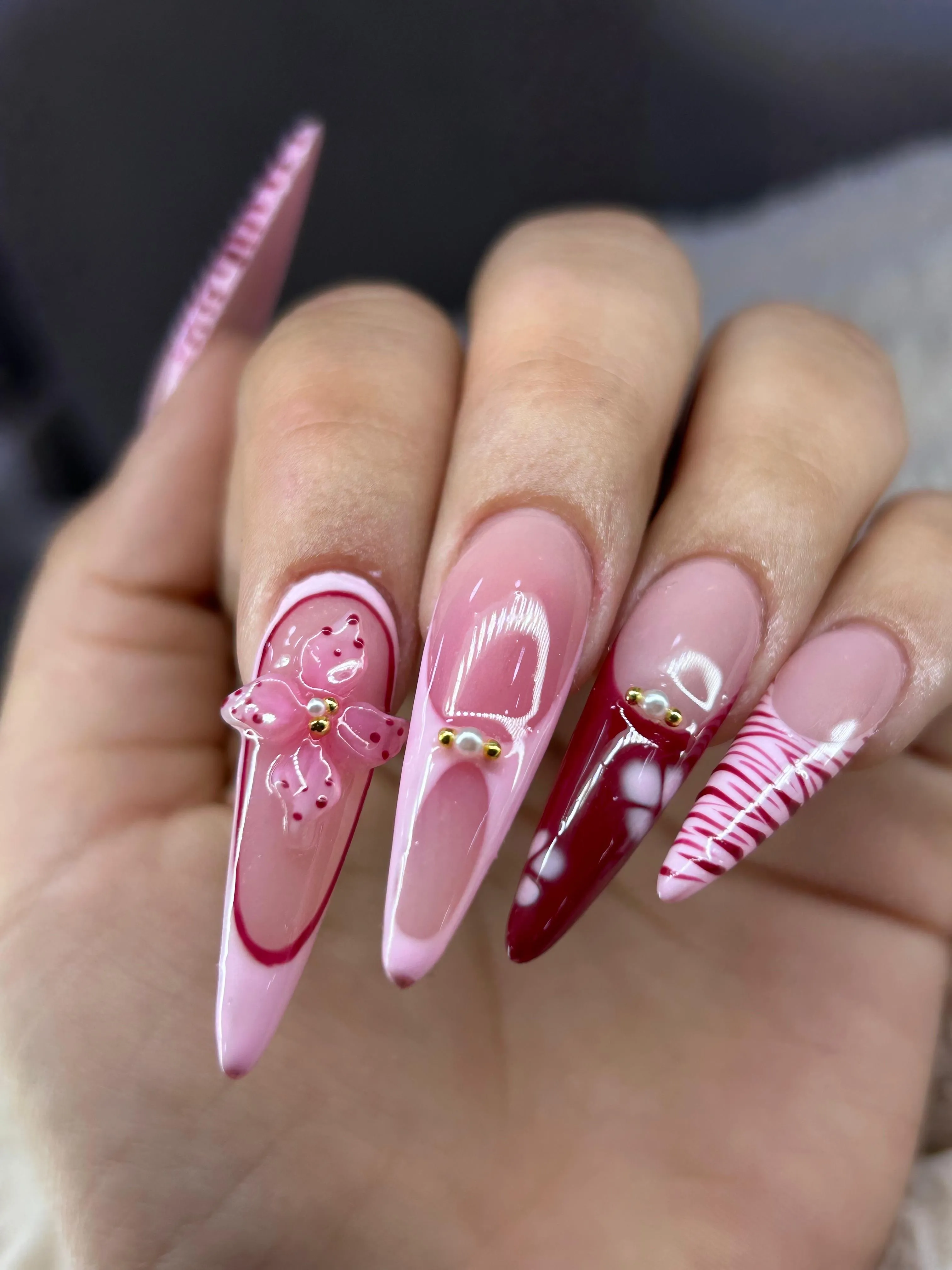 MANICURA + EXTENSIÓN DE UÑAS ACRÍLICAS