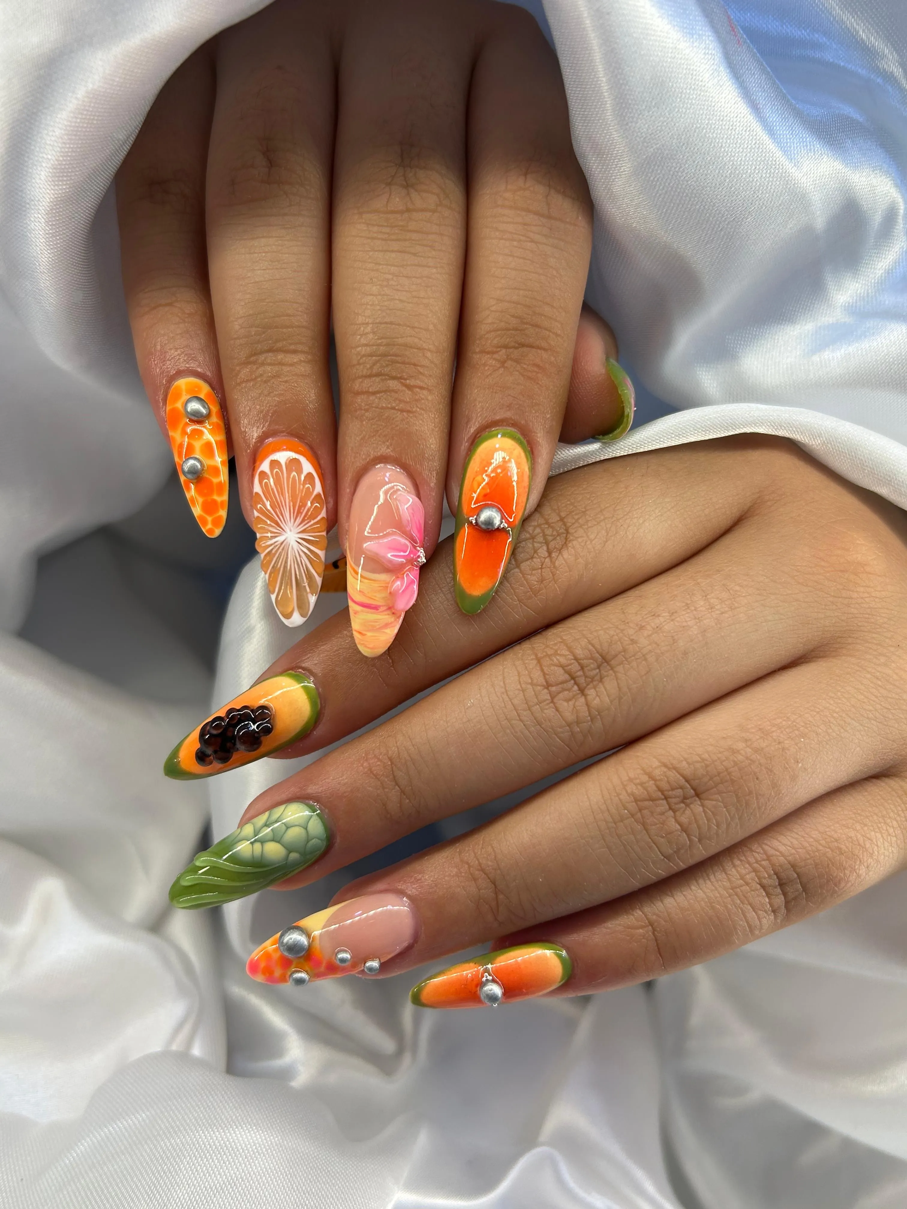 MANICURE + UÑAS (PRESS ON)