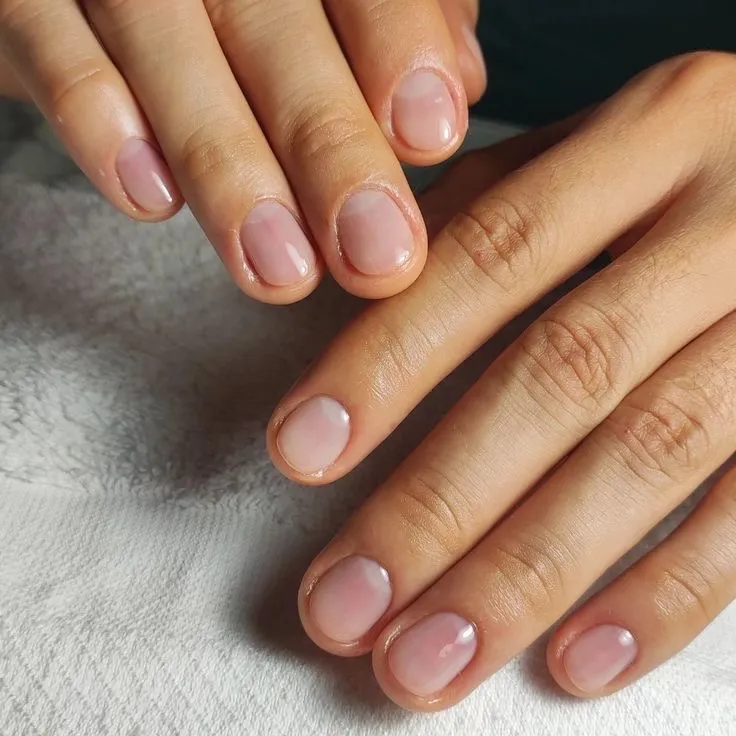 Uñas tradicionales hombre