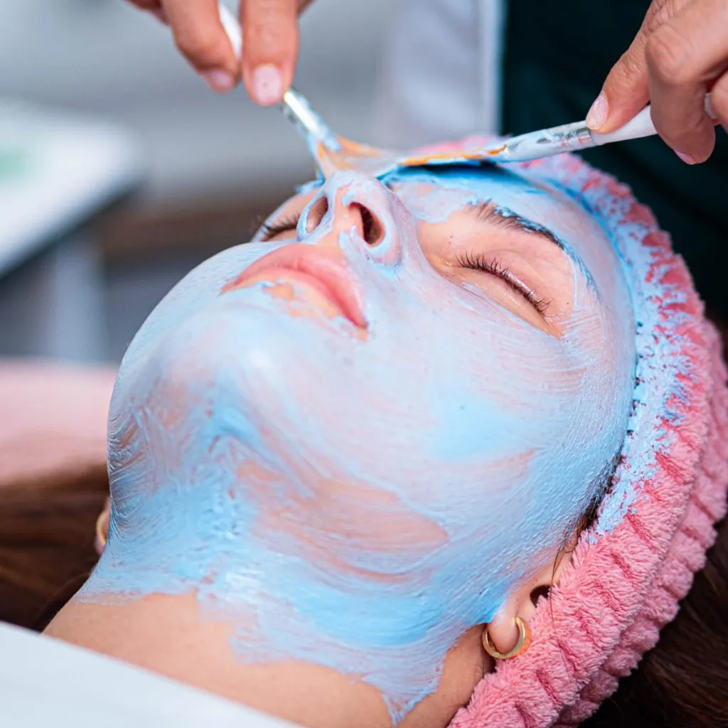 Rejuvenecimiento y Lifting Facial - 3