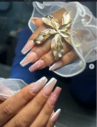 EXTENSIONES EN ACRILICO + MAQUILLAJE SEMIPERMANENTE (LARGO DE UÑA HASTA EL No. 2) - 1