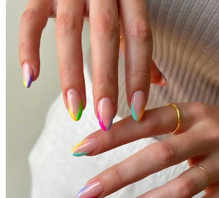 Frances en todas las uñas 2 o mas colores - Imagen 1