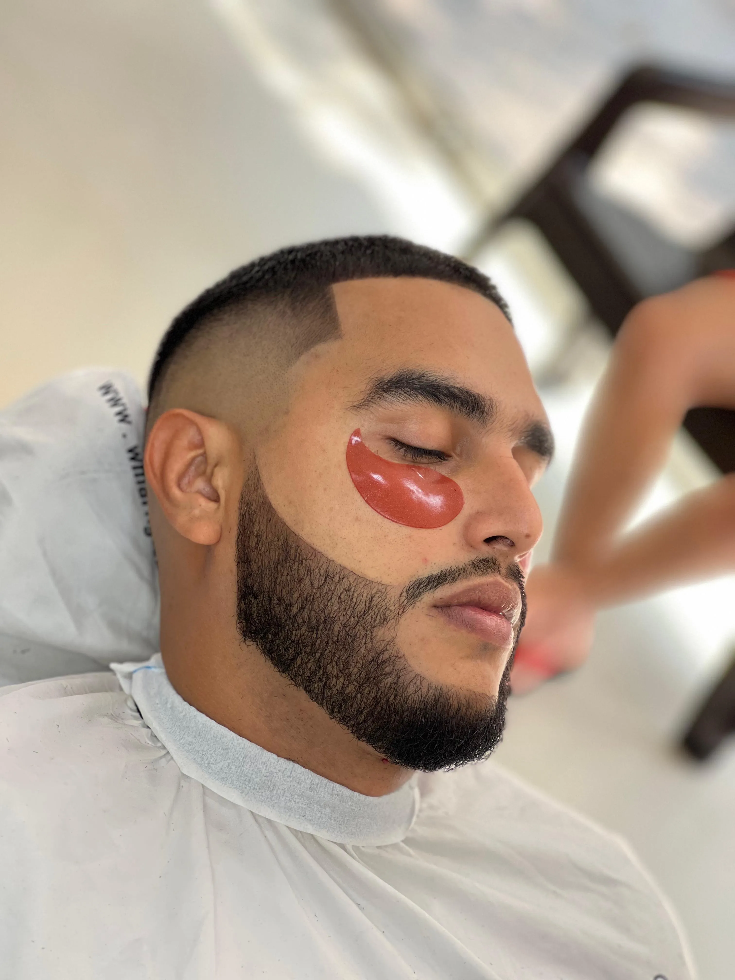 CORTE + BARBA + PIGMENTACIÓN