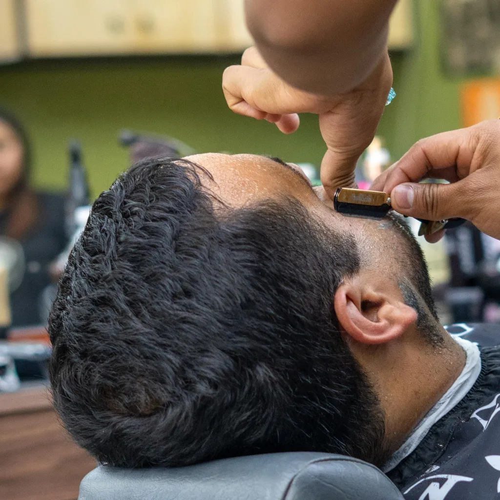 CORTE Y BARBA TRADICIONAL