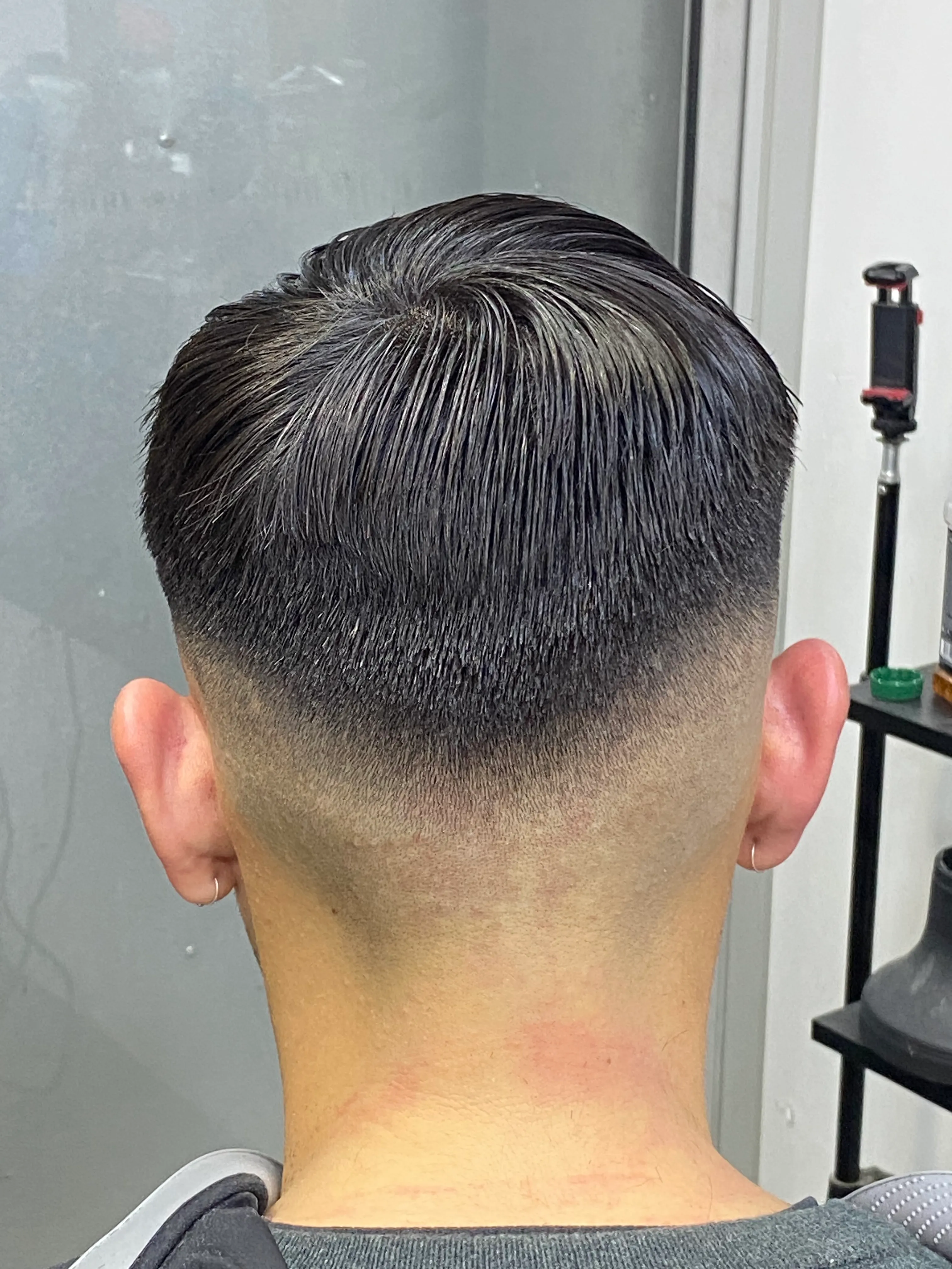 Solo FADE o Degrade (No corte a tijera)