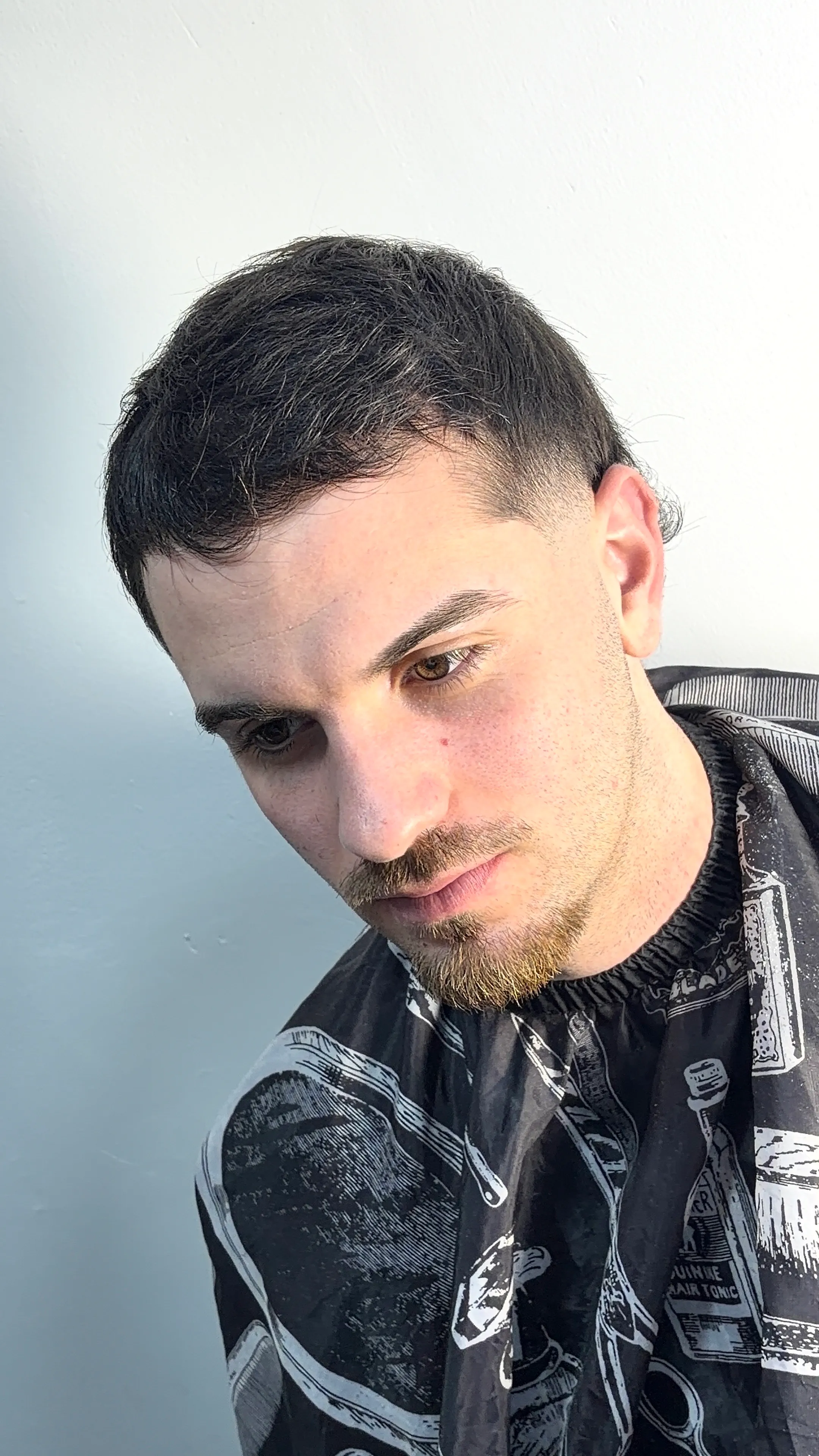 Corte + barba + cejas
