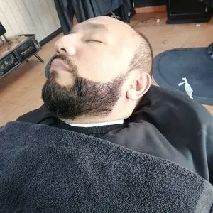 PIGMENTACIÓN Y ARREGLO DE BARBA - 1