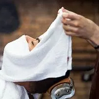 CORTE Y BARBA  ( A TU ELECCION Y BARBA DESDE PERFILADO, TOALLA CALIENTE Y VAPORIZADOR) - 1