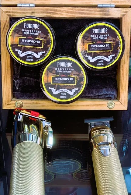 PAQUETE 10 CORTE Y POMADE