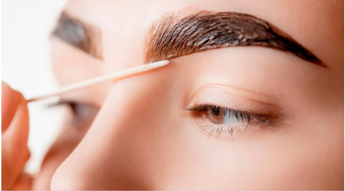 PIGMENTACION DE CEJAS  - Imagen 1