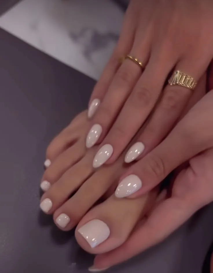 Pedicure & Manicure