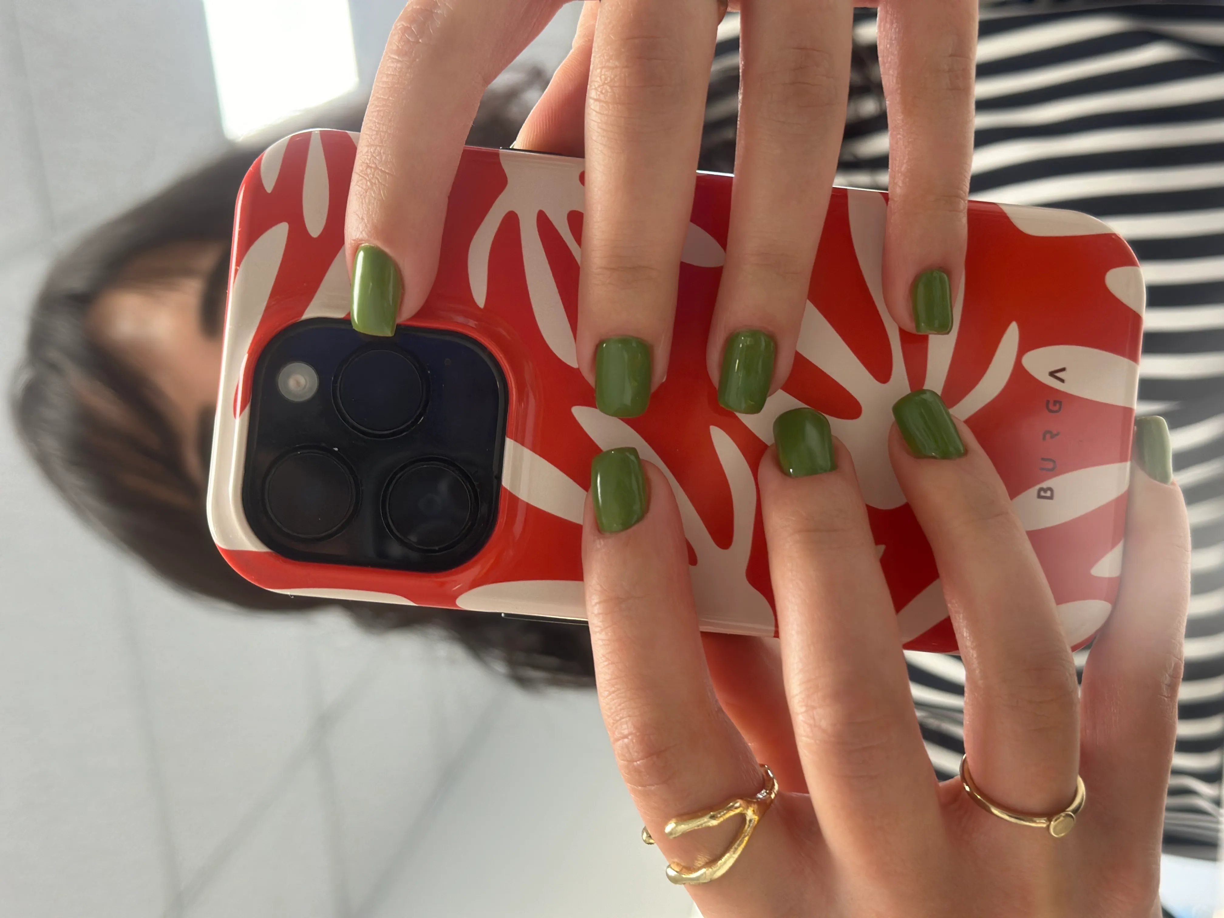 GELISH EN MANOS - Imagen 1