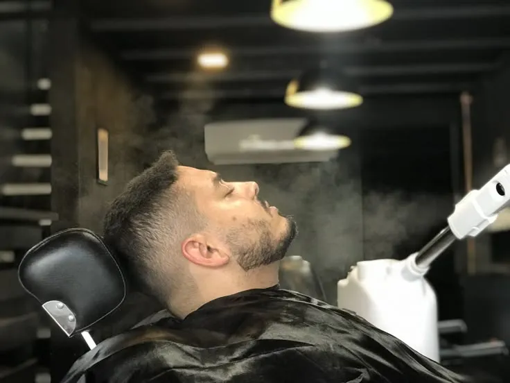 corte con barba +mascarilla negra - Imagen 1