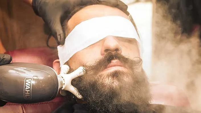 corte con barba +mascarilla negra - Imagen 2