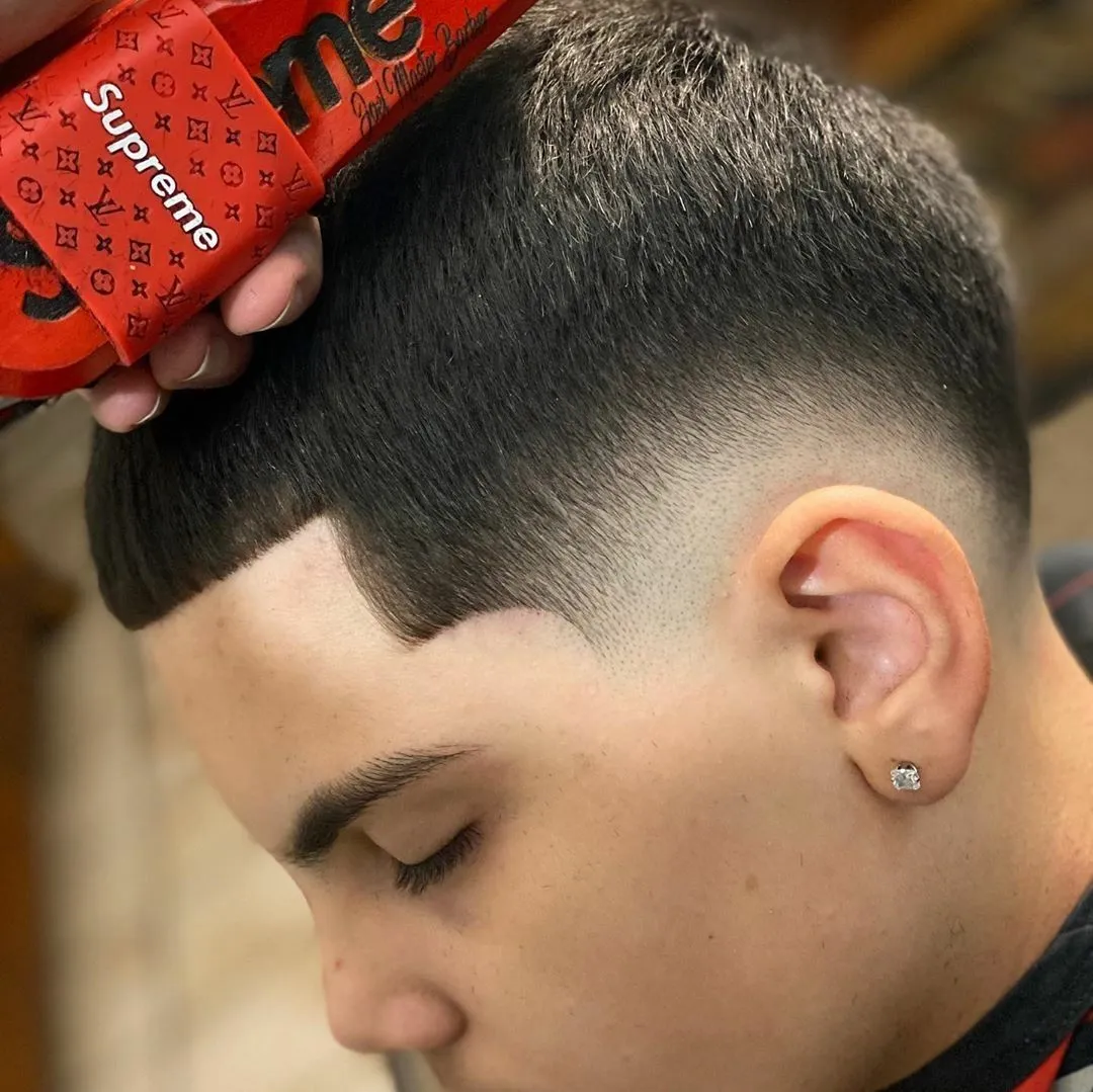 CORTE REGULAR CUT - Imagen 2