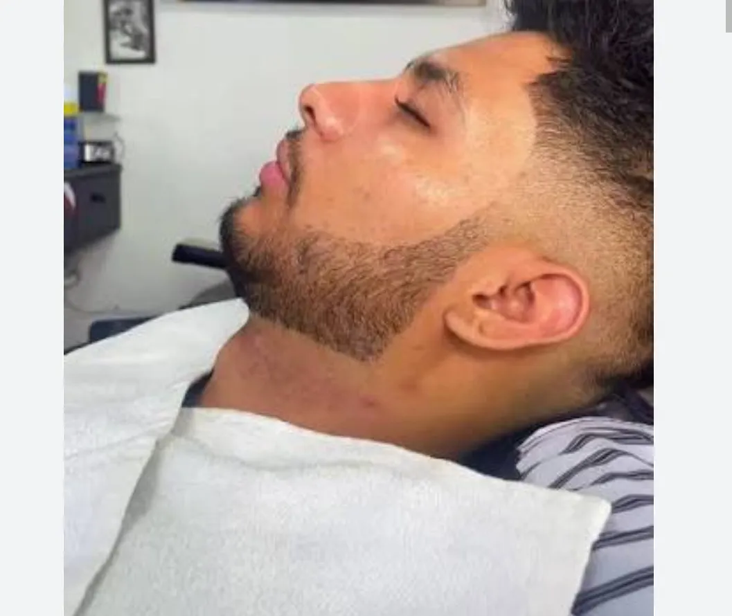 perfilada de patillas+barba