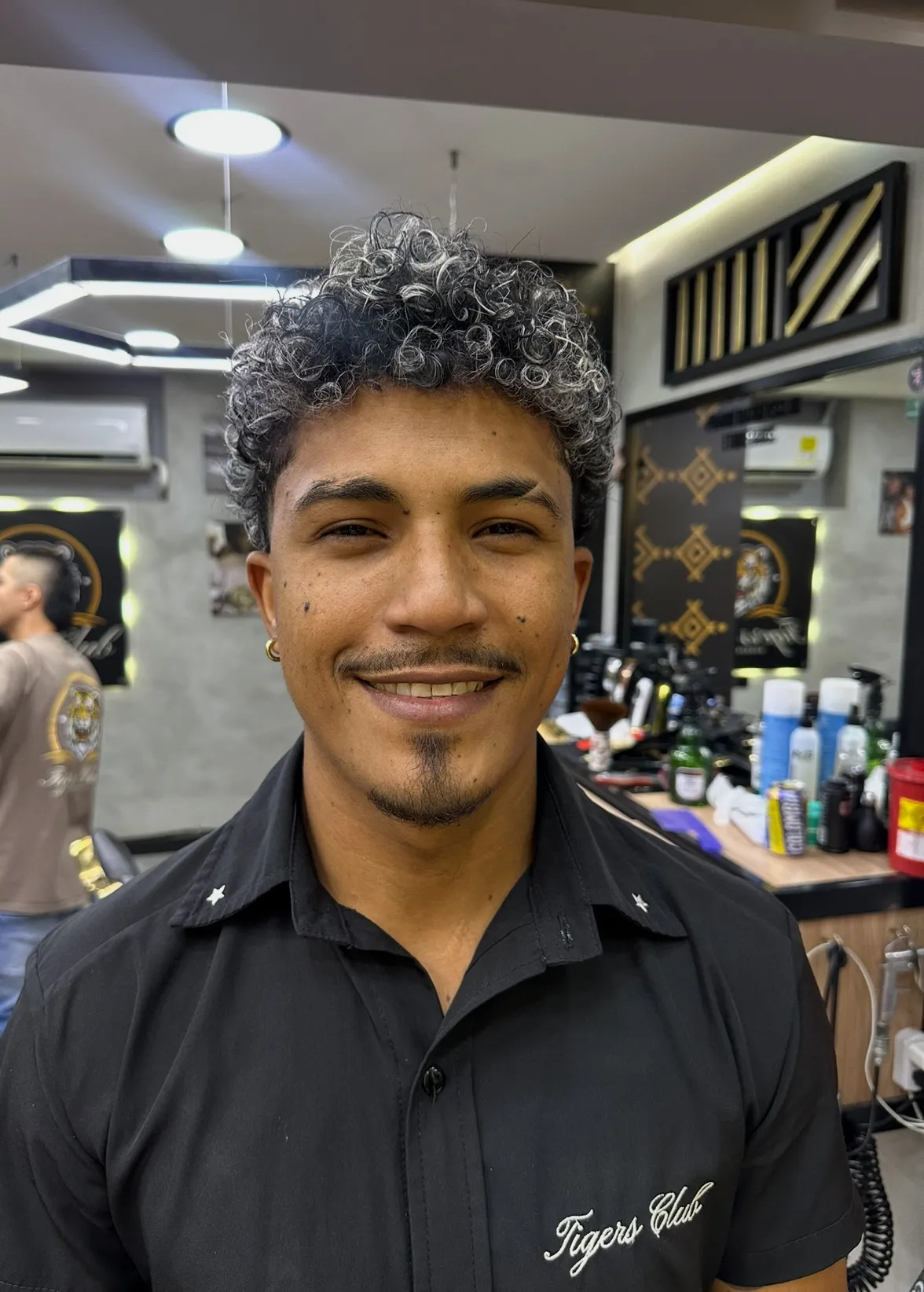 leonardo velasquez